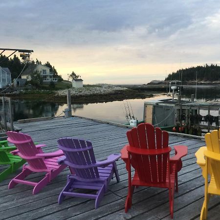 Sal'S Bed And Breakfast By The Sea Herring Cove Exterior foto